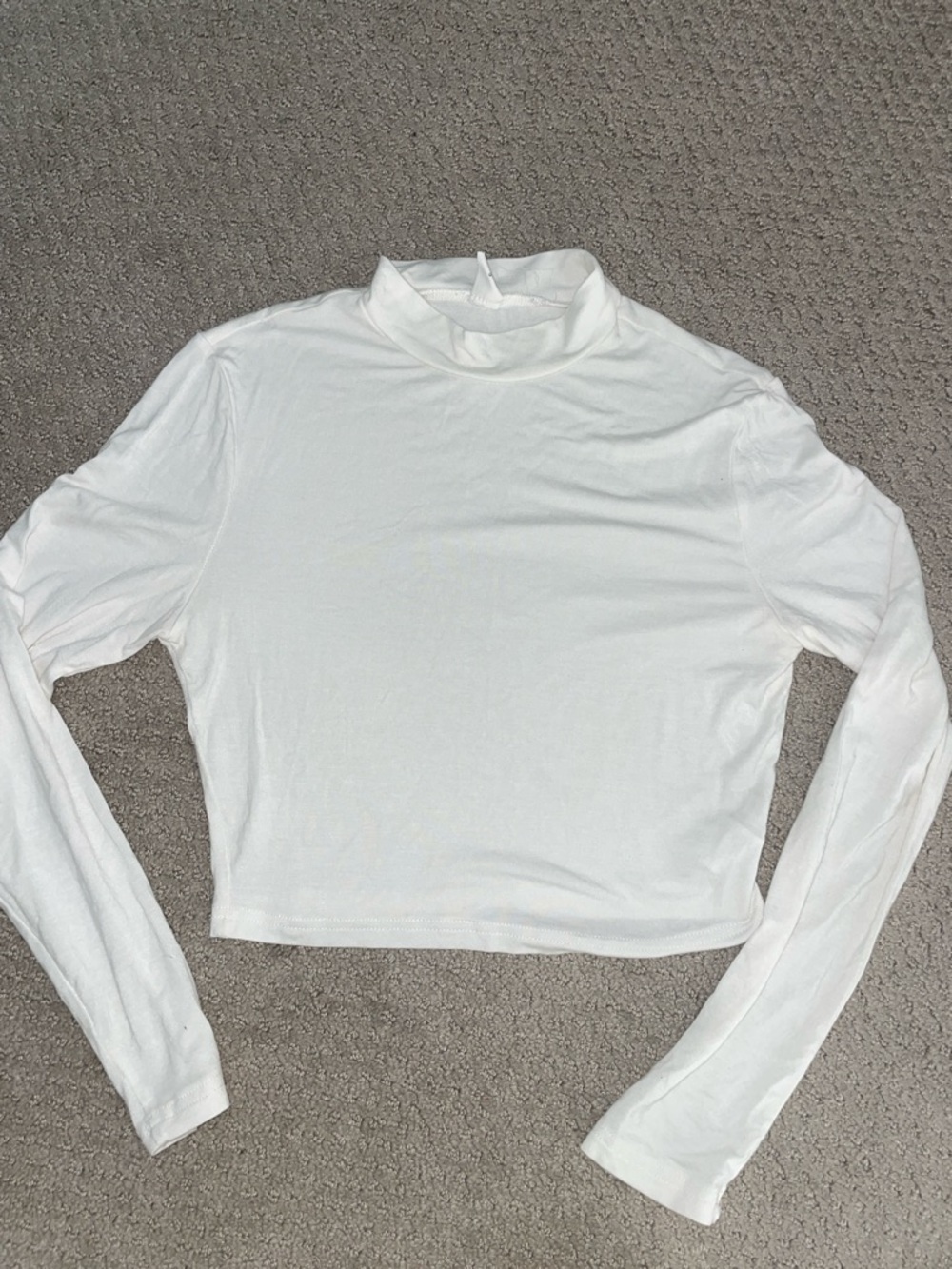 Women's White Long-Sleeve Mock Neck Top
